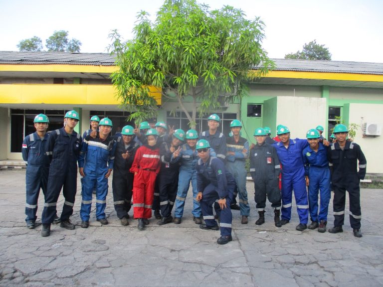 Toolbox Meeting Pekerjan TA Upgrade DCS Group II Area 211 dan 212 Plant Stop 2023 dan Upgrade Module Plc Triconex Kel-12 CCR,Kel-1 200&300 ,Kel-2 211,Kel-3 212 Plant Stop 2023 Dumai